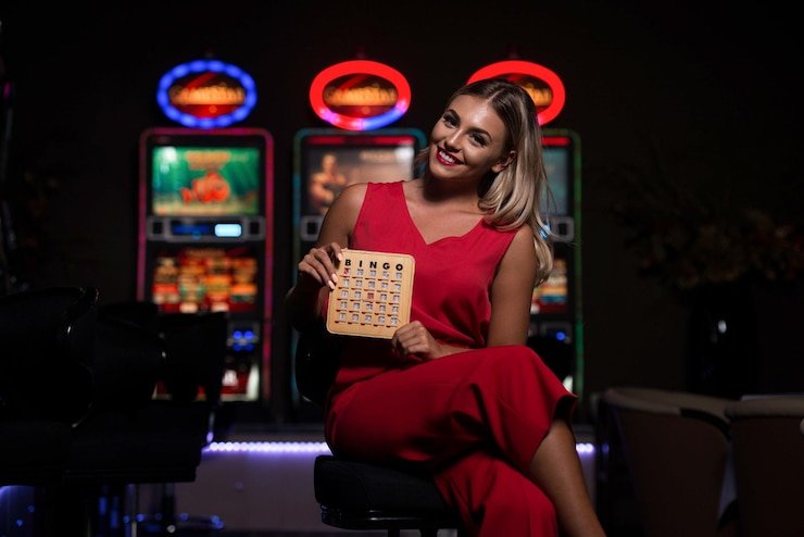 Antarmuka Capsa Susun di platform super slot dengan layout kartu Indonesia